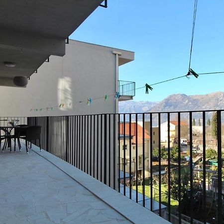 2Bd New Dobrota Apt With Bay Views Cattaro Esterno foto